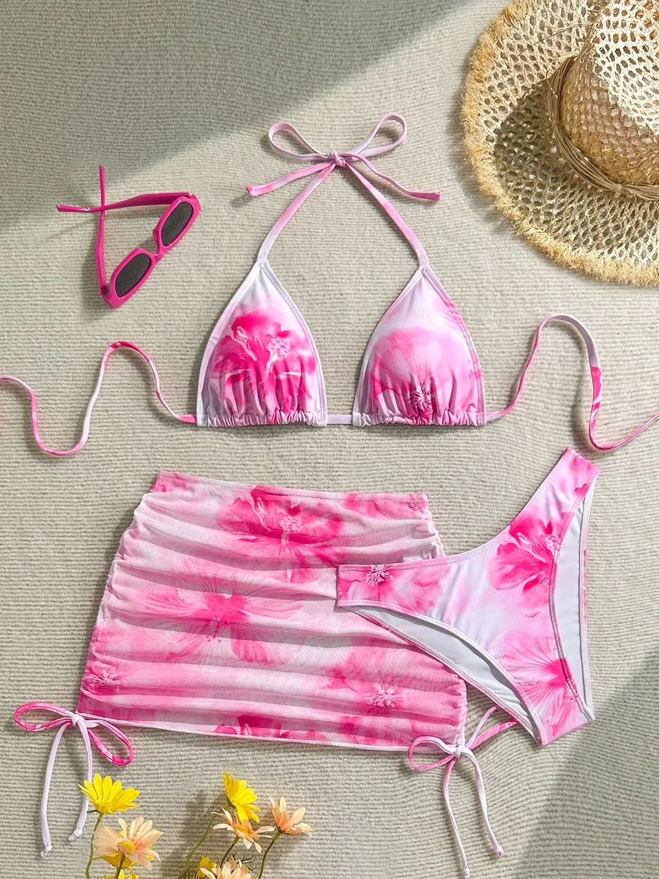 Traje de baño 3 piezas, Blanco con estampado rosado