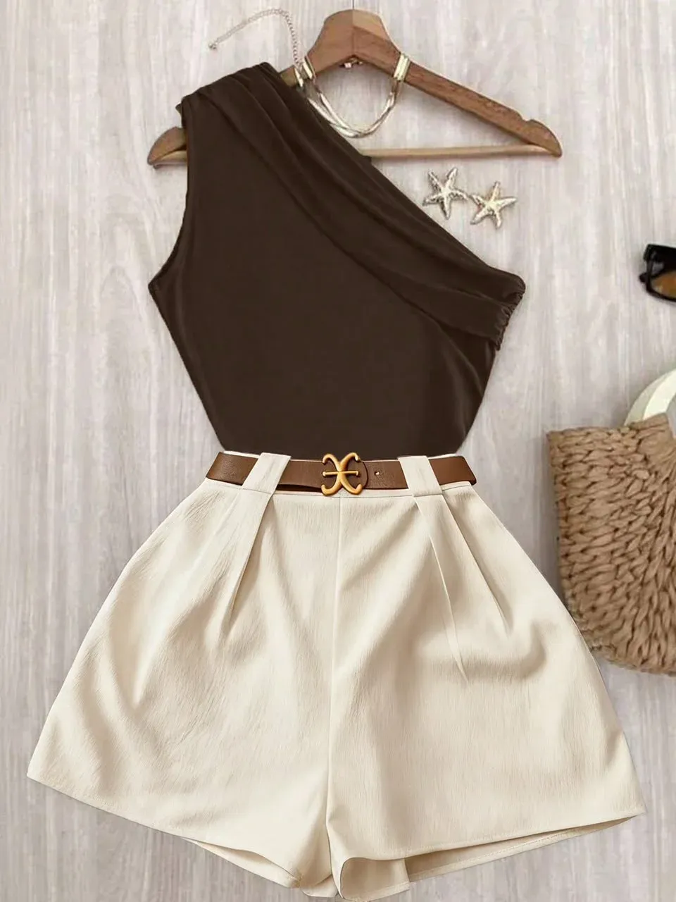 Conjunto Elegante, Top Café un solo hombro