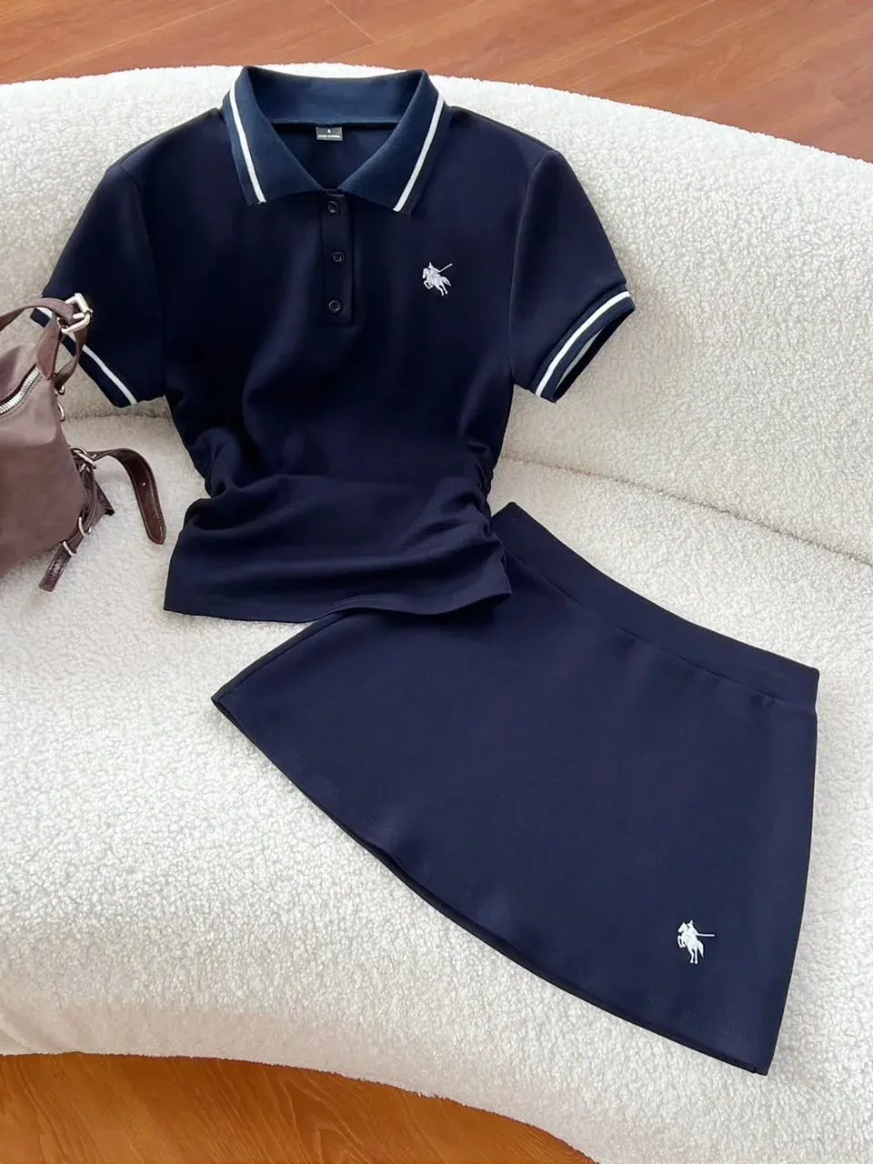 Conjunto deportivo polo azul marino