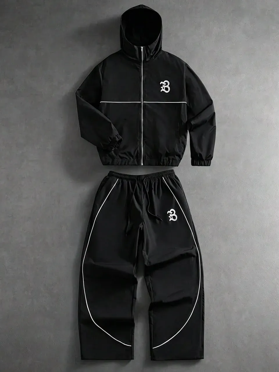 Conjunto deportivo negro capucha