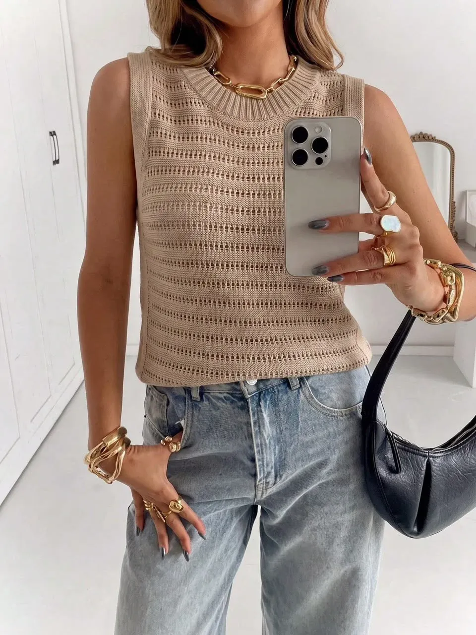 Top tejido sin mangas beige