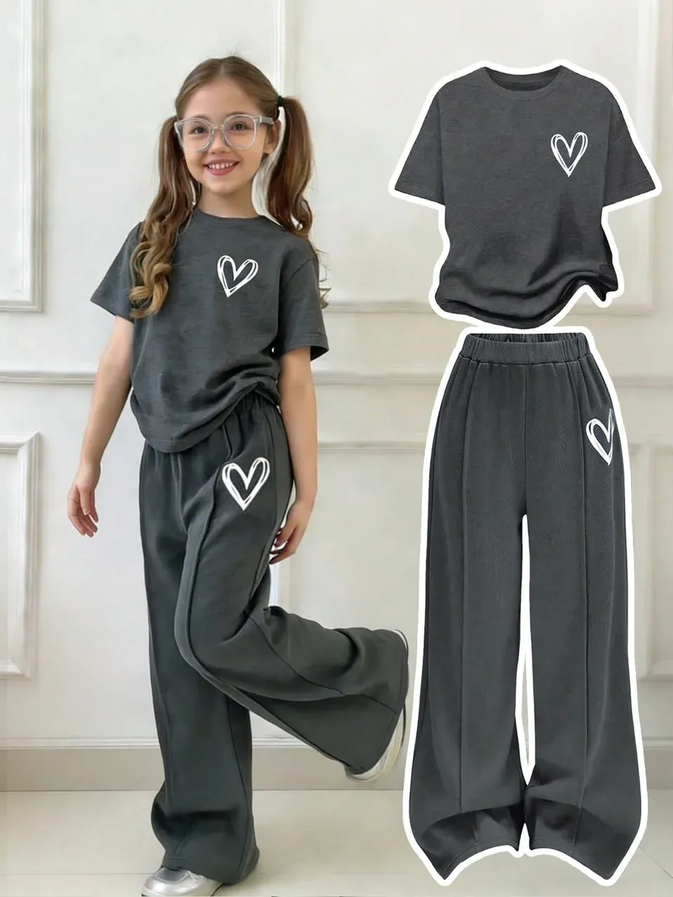 Conjunto deportivo gris estampado corazón